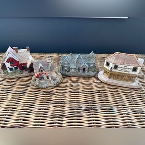 Charming Vintage Antique Miniature Village Cottage Figurines